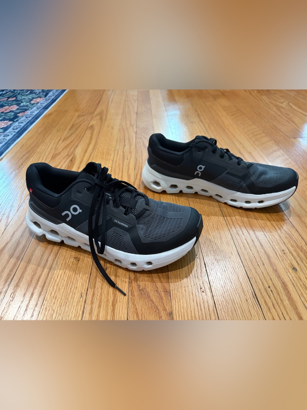 On Running Cloudrunner Sneakers